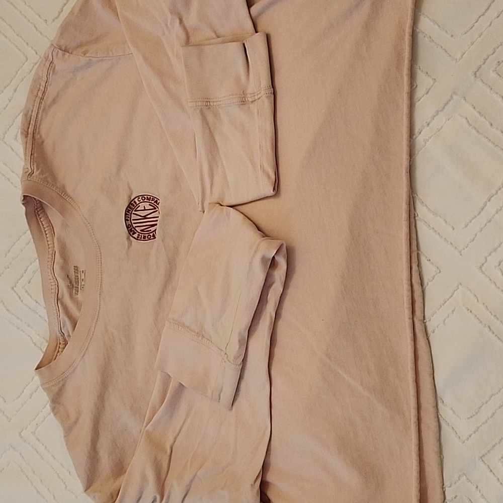 Nike long sleeve tee